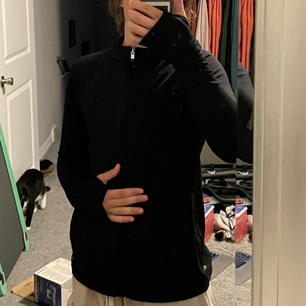 GapBody Medium black athletic jacket